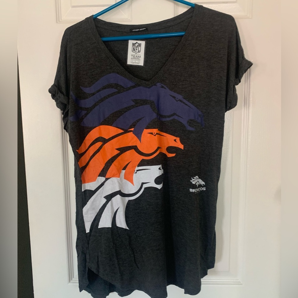 Ladies NFL Broncos top